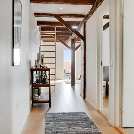 Дом отдыха Completely Renovated