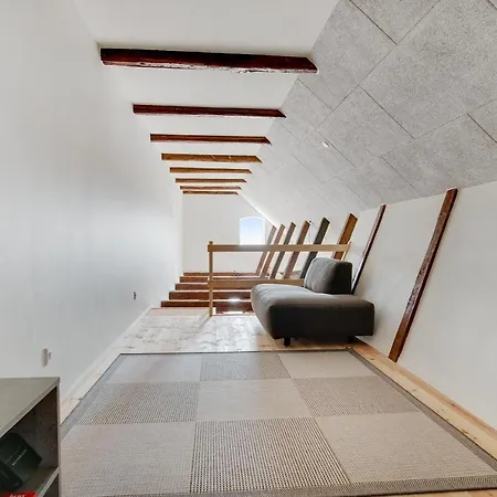 Дом отдыха Completely Renovated *